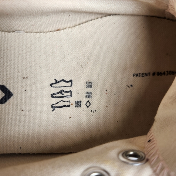 CONVERSE Women's Chuck Taylor Sneaker Size 8 Pink 561664F All Star NO LACES - Picture 9 of 11